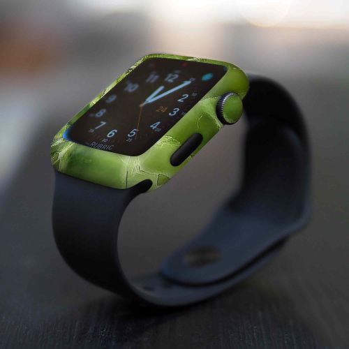 Apple_Watch 2 (42mm)_Green_Crystal_Marble_4